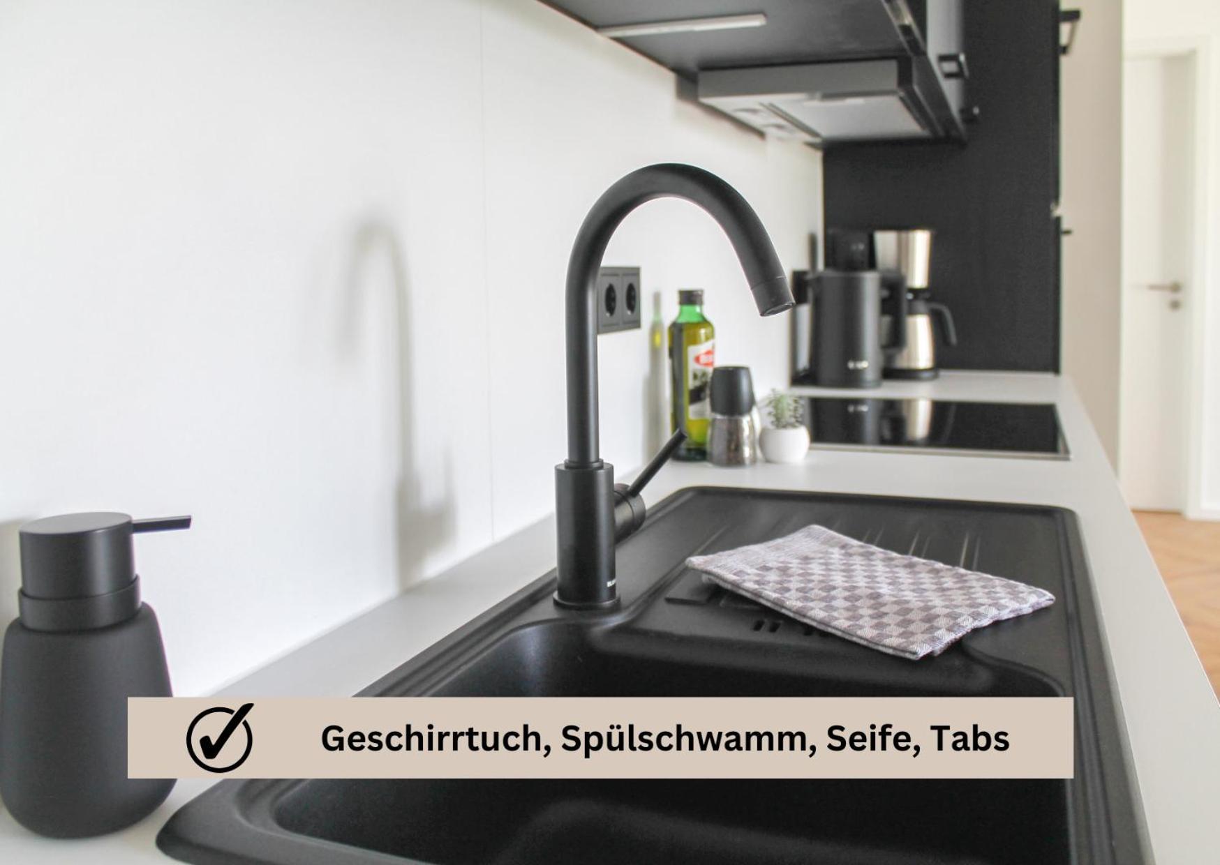 Modern Apartment - Fuer Freunde & Familien, Stadtnah, Parkplatz, E-Ladestation, Gitterbox Fuer Fahrraeder, Fitnessstudio, Digitale Gaestemappe Mit Restaurant- Und Unternehmenstipps Koblenz  Exterior foto